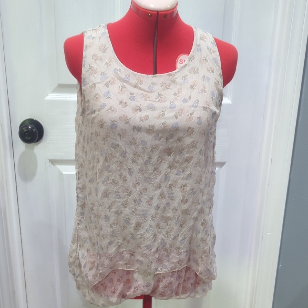Chic Floral Sleeveless Blouse - Cream